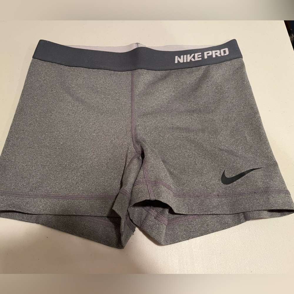 Nike Pro Heather Gray Performance Shorts